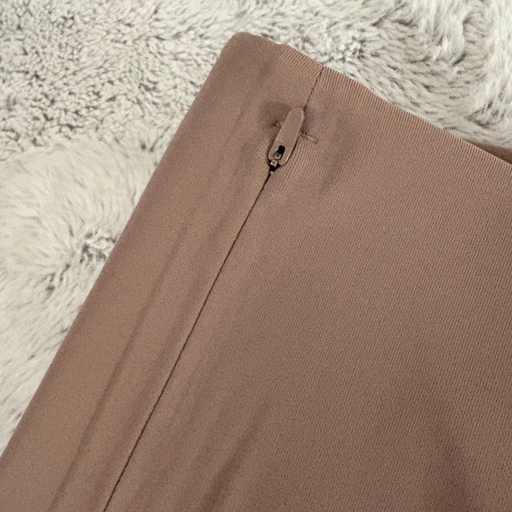 NWT‎ Lululemon Smooth Pull On High Rise Crop Pant Tan 14 Taupe Trouser Work - Picture 2 of 8